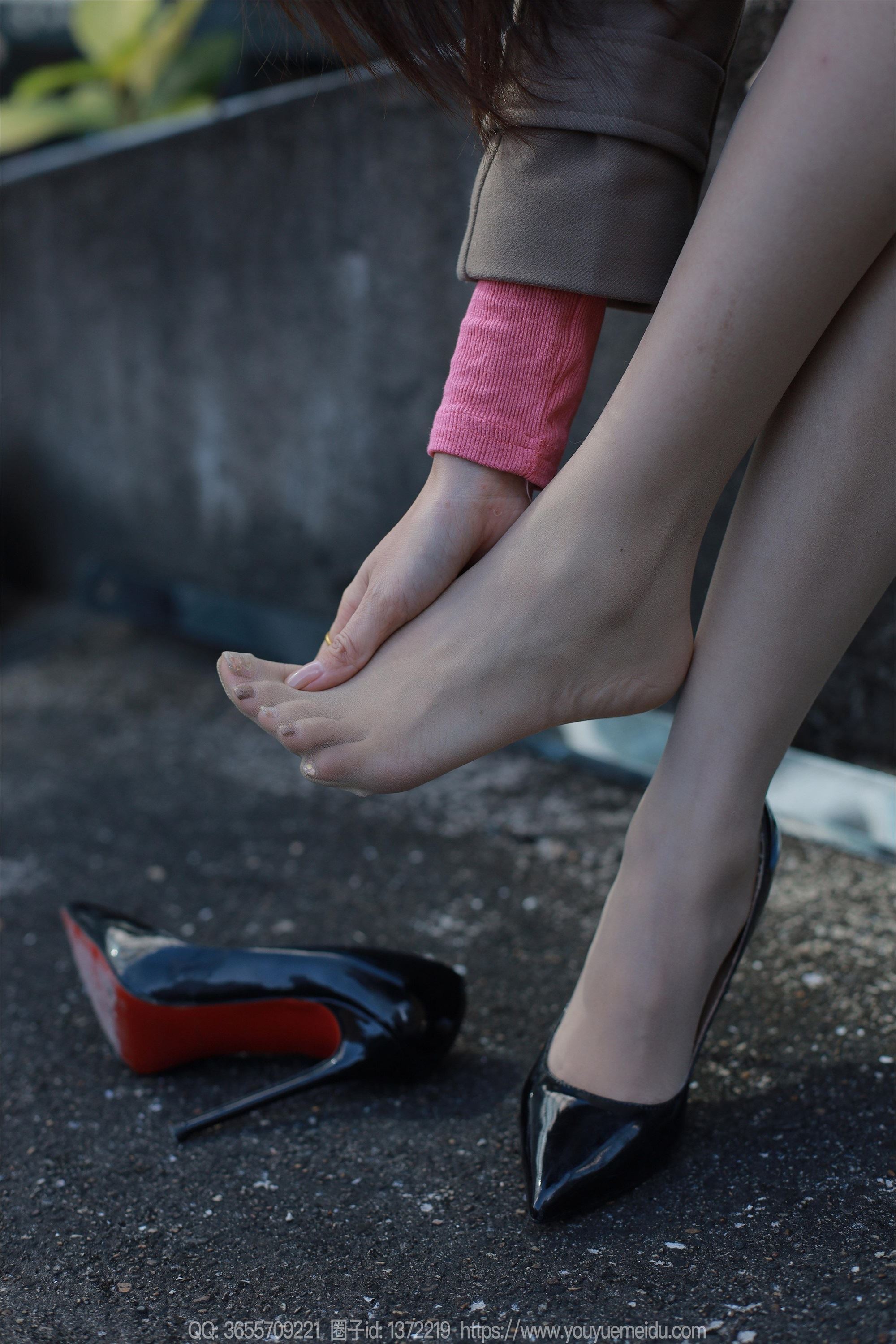 IESS异思趣向  2023.11.19 丝享家 1589 美子《风衣的季节》